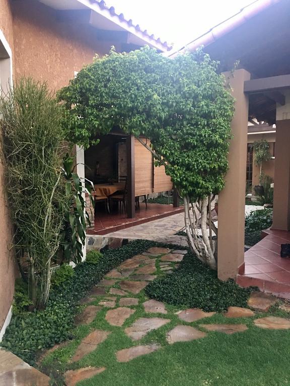 Apartamento Con Jardin 科恰班巴 外观 照片